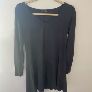 Light dark grey dress!